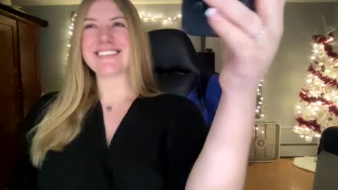 allyanalangel online show from January 15, 12:09 am