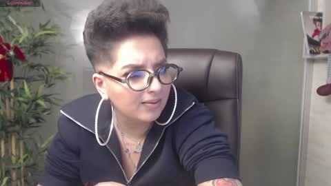         online show from December 12, 11:58 pm
