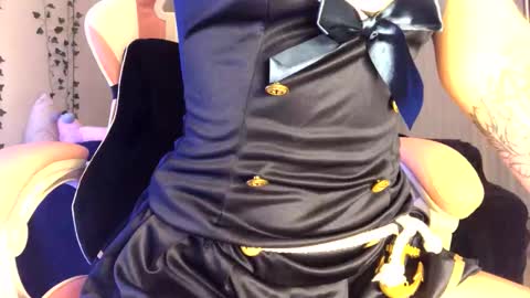 Snapshot of allyoursss1212 chatting on October 26, 5:47 am Ally Girl In Her Ally World online show from October 26, 5:47 am