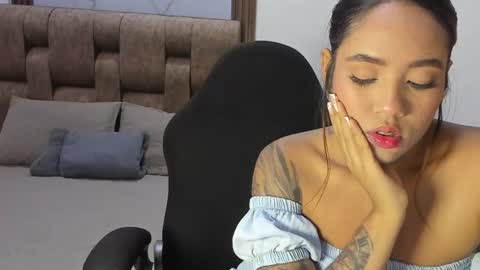 allyson_gh online show from October 15, 3:53 am