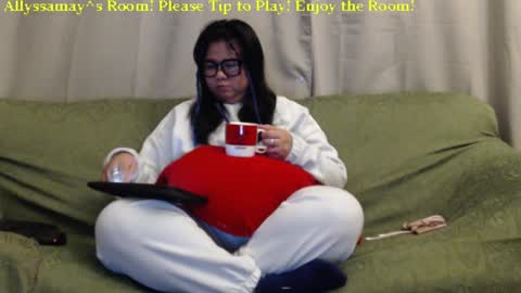 Allyssamay online show from January 19, 3:08 am