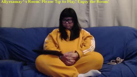 Allyssamay online show from December 14, 3:39 am