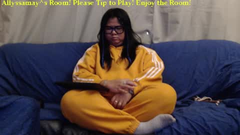 Allyssamay online show from January 21, 4:21 am