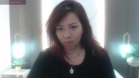 Snapshot of alma_fenix chatting on February 5, 12:06 pm ALMA FENIX  online show from February 5, 12:06 pm