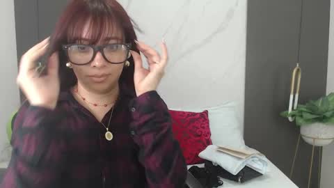 Snapshot of alma_fenix chatting on January 23, 12:19 pm ALMA FENIX  online show from January 23, 12:19 pm