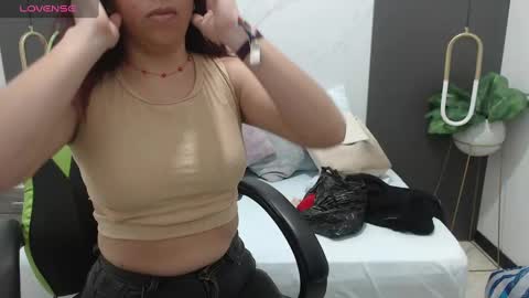 Snapshot of alma_fenix chatting on March 8, 12:07 pm ALMA FENIX  online show from March 8, 12:07 pm