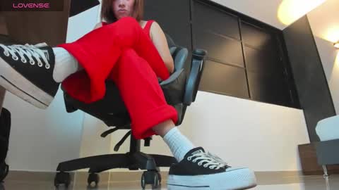 Snapshot of alma_fenix chatting on September 13, 2:47 pm ALMA FENIX  online show from September 13, 2:47 pm