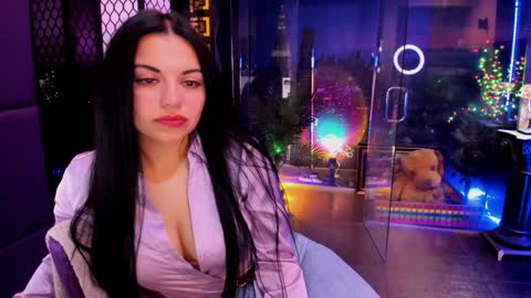 Snapshot of alma_pearl chatting on September 28, 9:25 am Alma online show from September 28, 9:25 am