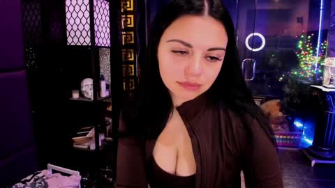 Snapshot of alma_pearl chatting on October 15, 6:38 am Alma online show from October 15, 6:38 am