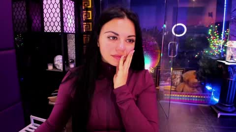 Snapshot of alma_pearl chatting on October 3, 6:07 am Alma online show from October 3, 6:07 am