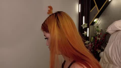 Snapshot of almma_ chatting on February 26, 3:21 pm ALMMA online show from February 26, 3:21 pm