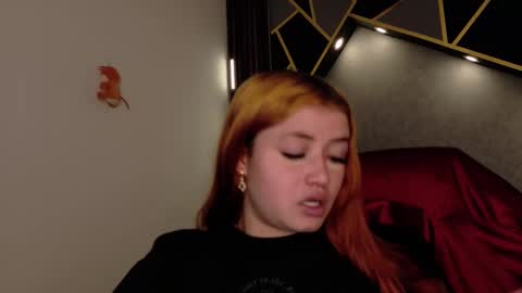 Snapshot of almma_ chatting on February 25, 1:00 pm ALMMA online show from February 25, 1:00 pm