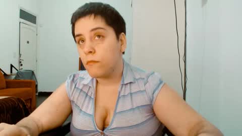 Almond online show from January 10, 2:05 am