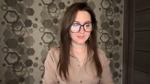 Snapshot of almostinnocent_ chatting on September 26, 11:34 pm Anna online show from September 26, 11:34 pm