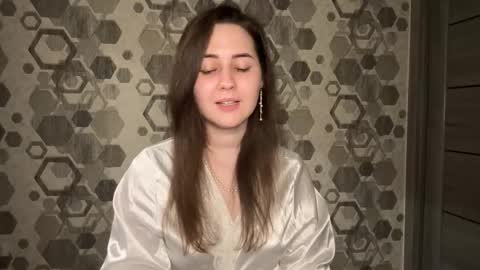 Snapshot of almostinnocent_ chatting on September 23, 11:14 pm Anna online show from September 23, 11:14 pm