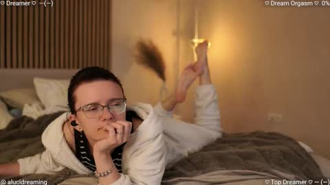 Lucid Dreaming online show from October 22, 6:57 pm