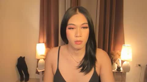 alwina_williams online show from April 5, 9:08 am