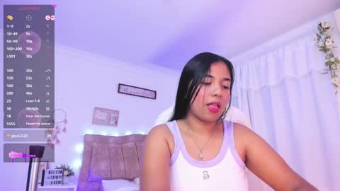 Snapshot of aly_moon chatting on September 9, 1:05 am Im Aly3 online show from September 9, 1:05 am