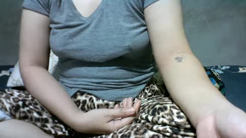 Snapshot of alyssa_hope chatting on February 17, 8:38 pm alyssa_hope online show from February 17, 8:38 pm