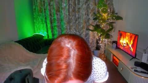 alyssa_smitt online show from January 10, 11:20 pm