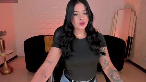 Aly  online show from November 6, 11:49 am