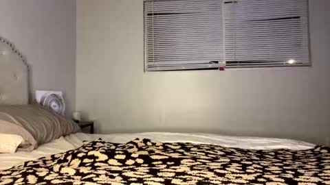 alyssaortega online show from September 16, 4:53 am