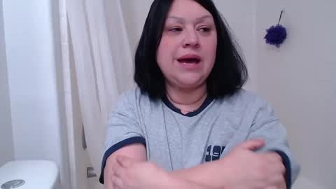 Alyssiaamorexo online show from December 28, 4:20 pm