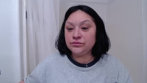 Alyssiaamorexo online show from December 2, 6:08 pm