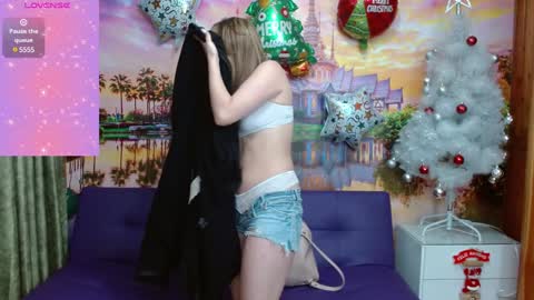 Alyy online show from December 30, 2:08 pm