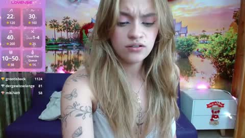 Alyy online show from December 19, 12:24 am