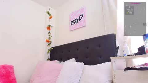 Isabella online show from November 7, 7:08 pm