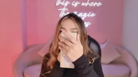 Amaia Haywood online show from September 19, 4:55 am