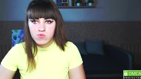 Snapshot of amali_ivanna_smit chatting on March 9, 12:20 pm Ivanna online show from March 9, 12:20 pm