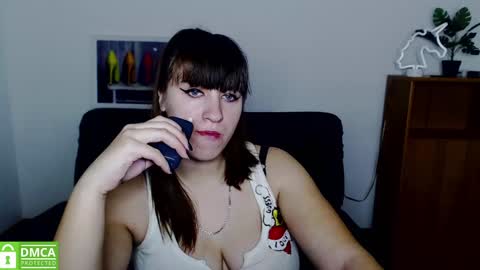 Snapshot of amali_ivanna_smit chatting on December 26, 12:05 pm Ivanna online show from December 26, 12:05 pm