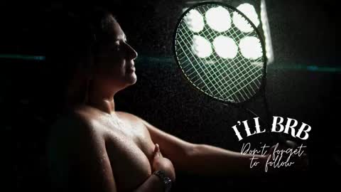 Snapshot of amalia_rosse_ chatting on September 19, 11:26 pm Amalia Im Back See you soon this January 7 at 10 pm Colombia time online show from September 19, 11:26 pm