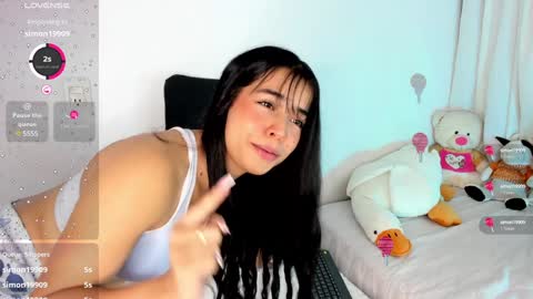 Amalia    real MIA  online show from December 19, 7:51 am