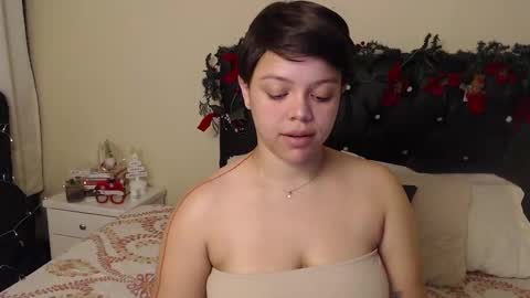         online show from December 14, 1:49 pm