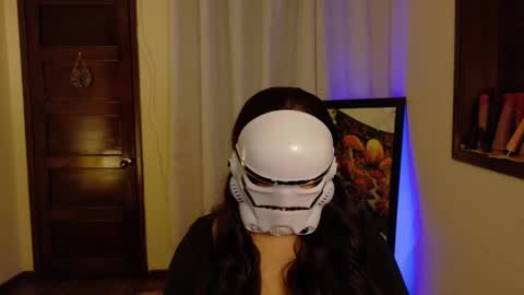 Snapshot of amand1_sweet chatting on October 22, 2:11 pm online show from October 22, 2:11 pm