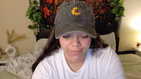 Snapshot of amand1_sweet chatting on October 7, 1:26 pm online show from October 7, 1:26 pm