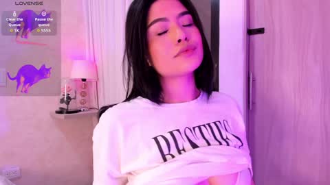 Luisa online show from January 11, 2:09 am