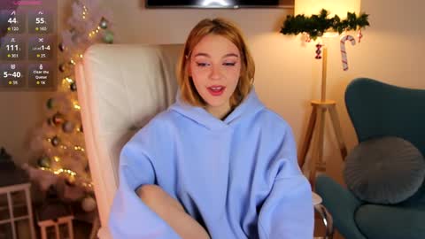 Amanda  fox online show from January 4, 1:42 pm