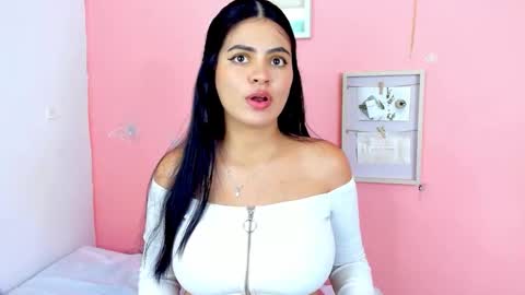 Thalia online show from October 3, 4:50 am