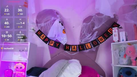 Amanda online show from October 31, 6:04 am