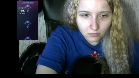 Snapshot of amanda_sherr chatting on February 27, 2:00 pm Amanda online show from February 27, 2:00 pm
