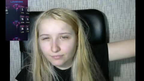 Snapshot of amanda_sherr chatting on February 9, 4:07 pm Amanda online show from February 9, 4:07 pm