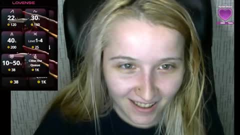 Snapshot of amanda_sherr chatting on January 21, 3:04 am Amanda online show from January 21, 3:04 am