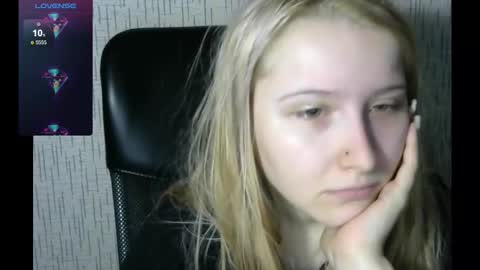 Snapshot of amanda_sherr chatting on February 10, 3:21 pm Amanda online show from February 10, 3:21 pm