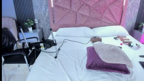 Amanda cruz online show from March 29, 1:48 am