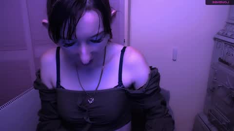 Amanda online show from December 31, 1:52 pm
