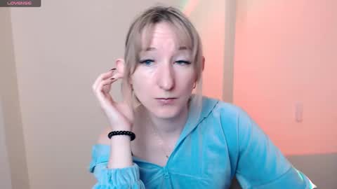Amanda online show from May 31, 7:25 am